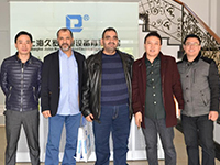 香蕉破解版视频机电客户合影